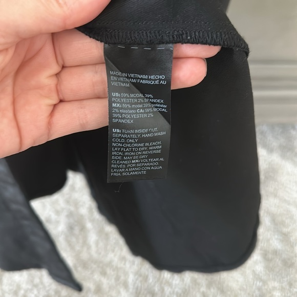 Coated button down - Picture 5 of 5